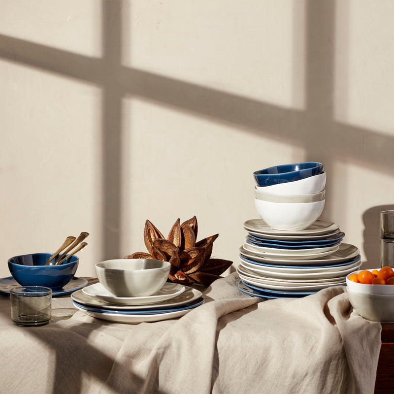 Bay Colors 12-Piece Dinnerware Set, White