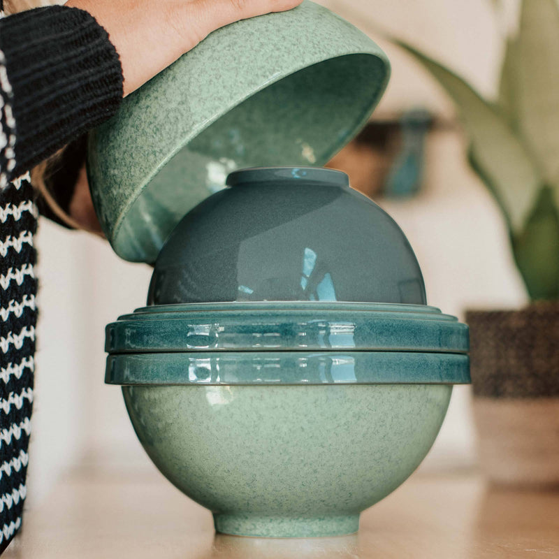 Luna Green 8-Piece Dinnerware Set